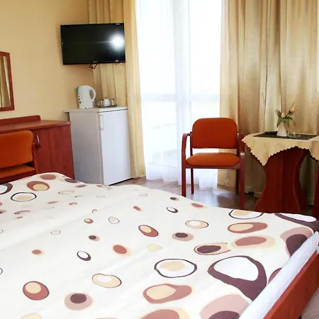 Babette - Parking, Wi-fi, Reinigung - Alles Im Preis Inbegriffen! Apart-hotel